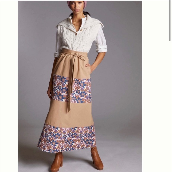 Sachin + Babi Dresses & Skirts - NWT Sachin & Babi Jacquard Tiered Maxi Skirt